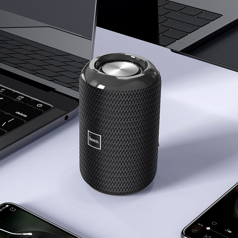 Wireless speaker “HC1 Trendy sound” sports portable loudspeaker.